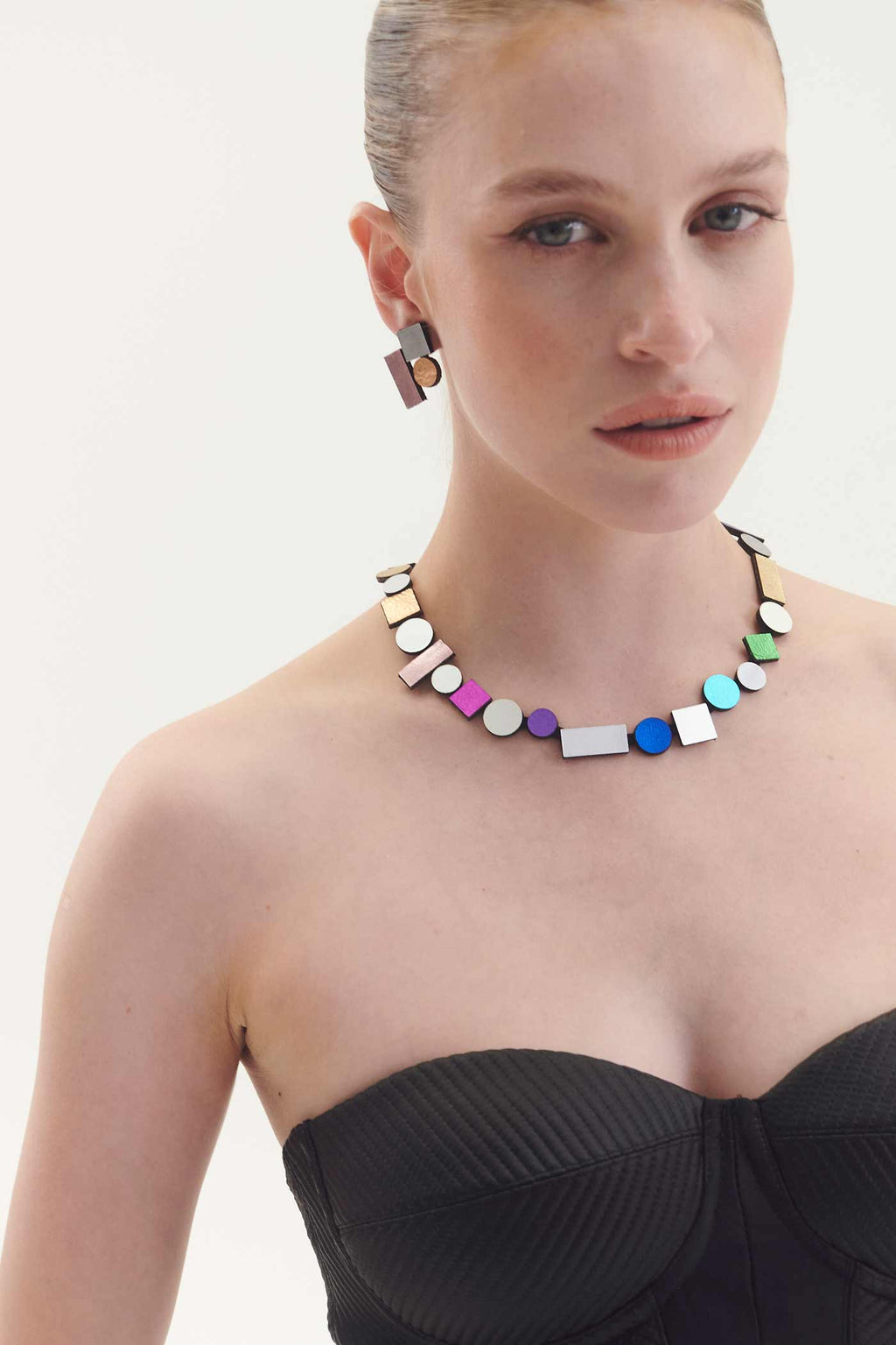 Bauhaus Necklace Round - Rainbow