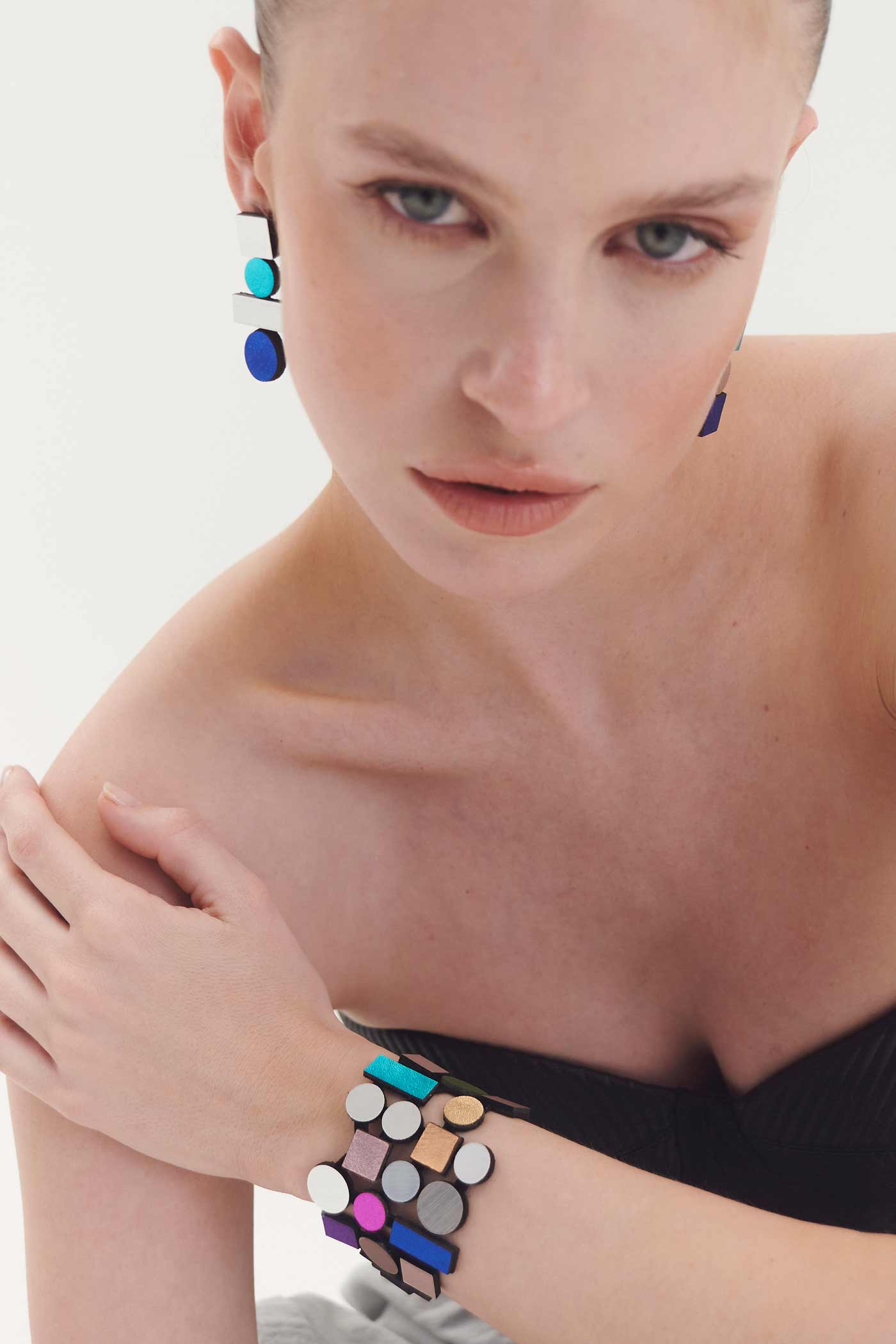Bauhaus Earrings Large - Silver/Cool Colors