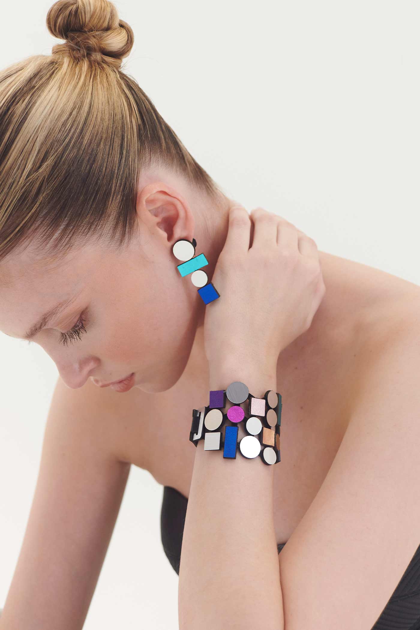 Bauhaus Earrings Large - Silver/Cool Colors