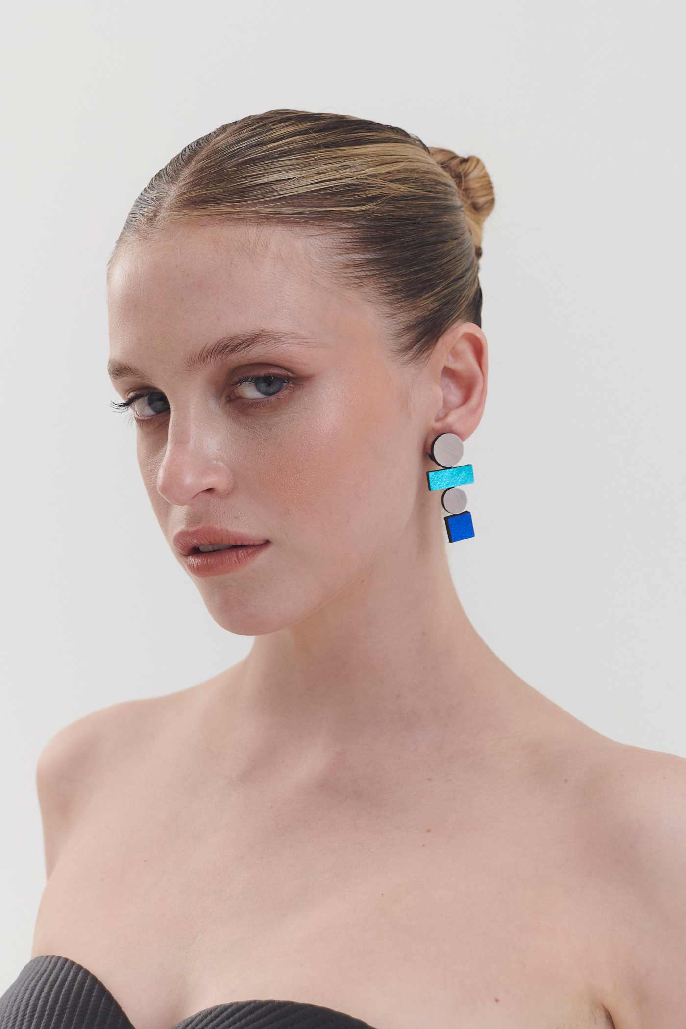 Bauhaus Earrings Large - Silver/Cool Colors