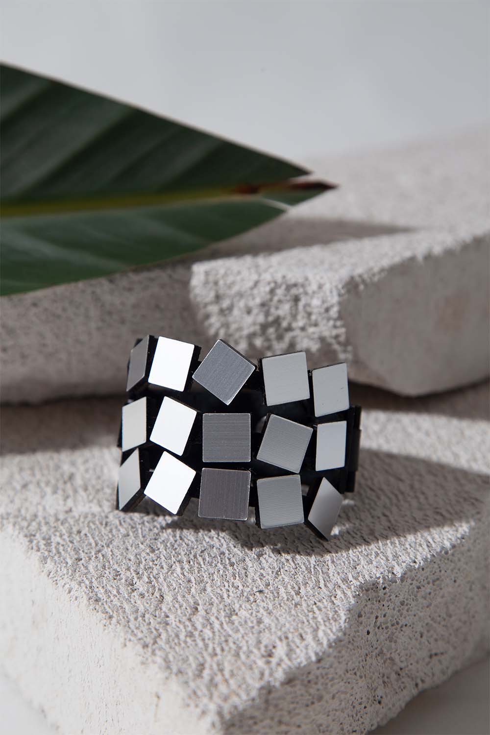 Bauhaus Bracelet Squares 3 strands - Silver