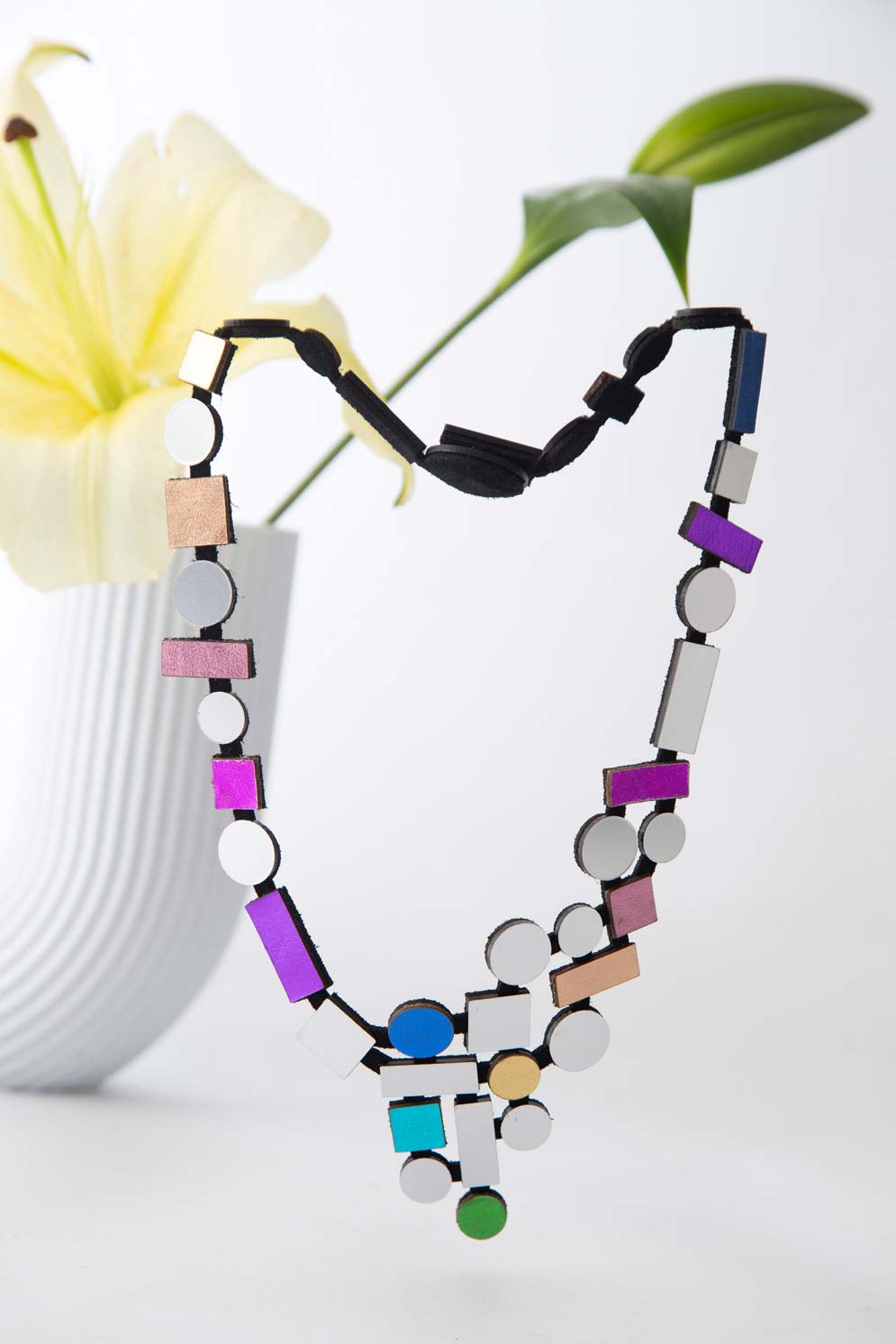 Bauhaus V Necklace Small  Rainbow - Silver/Rainbow