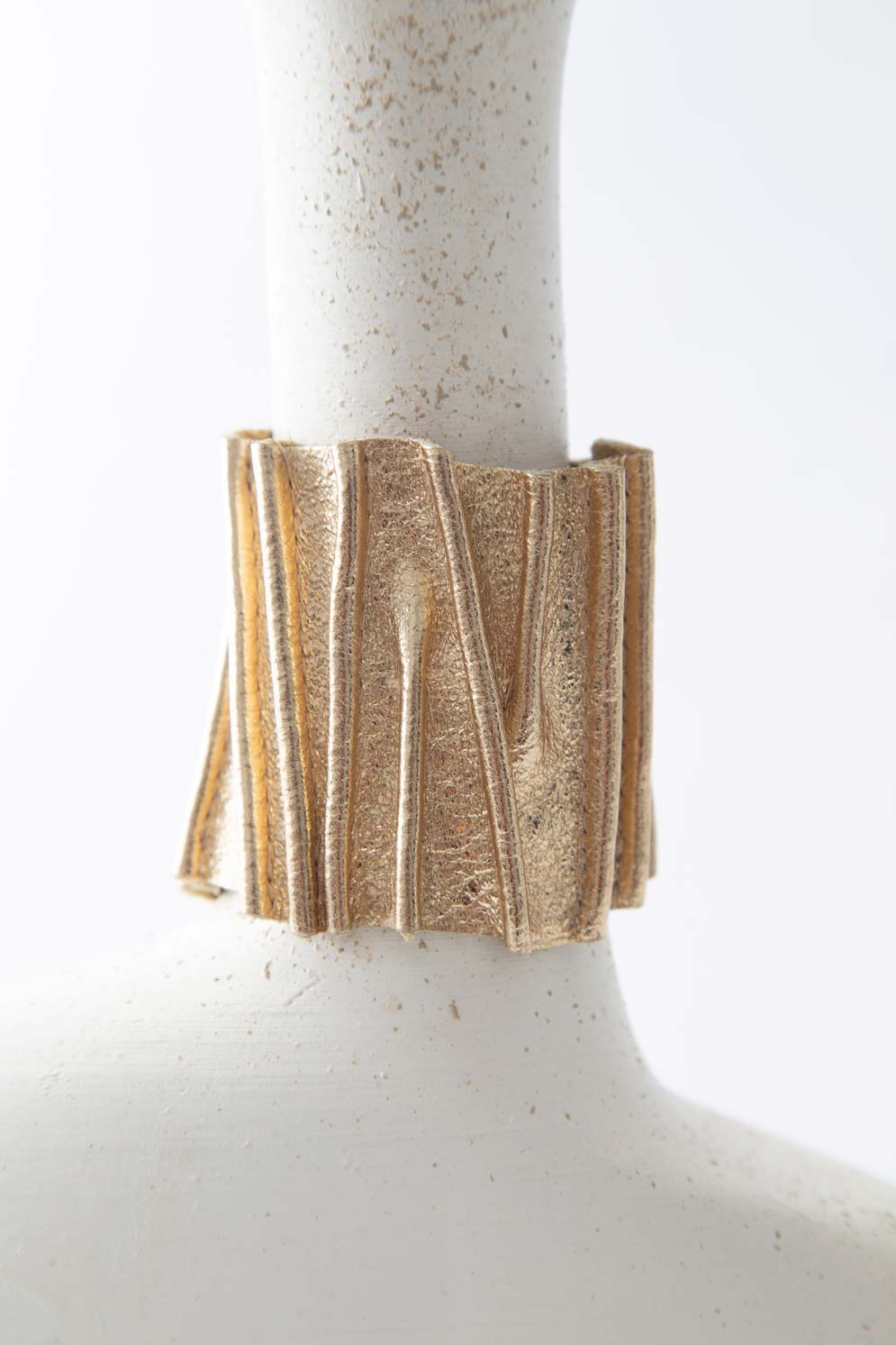 Bauhaus Stitch Bracelet - Gold