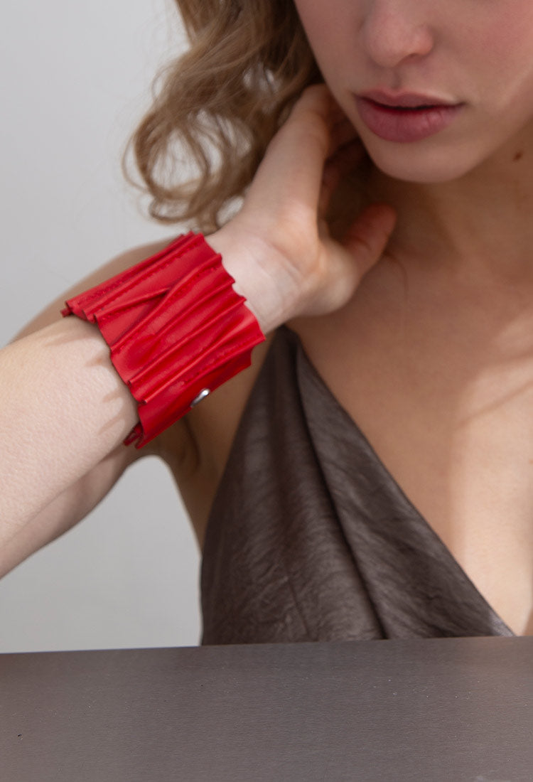 Bauhaus Stitch Bracelet - Red