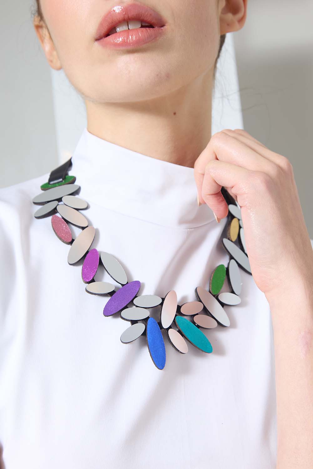 Colors Petals Necklace - Silver/Rainbow