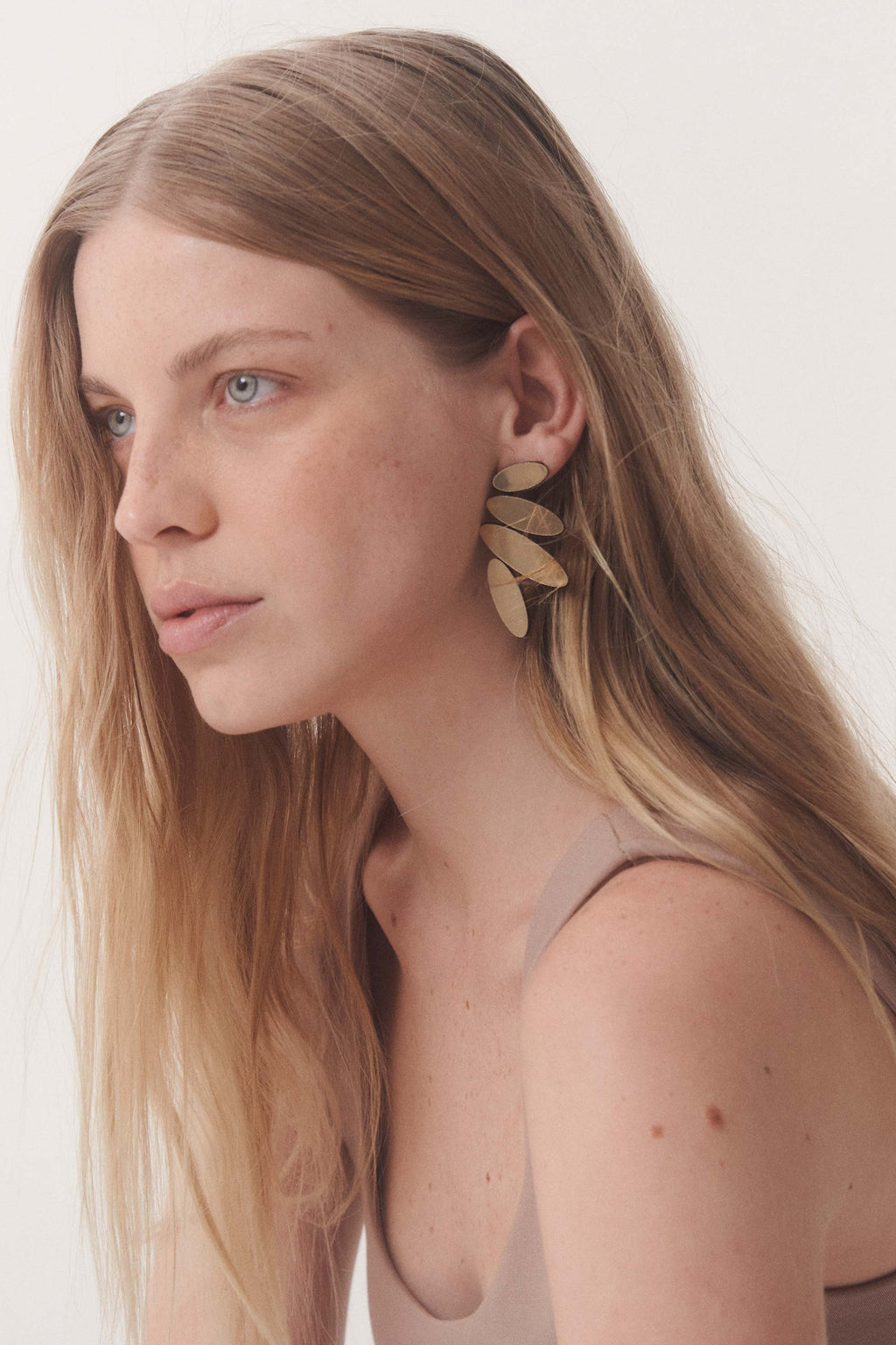 Colors Petals Large Earrings - Gold