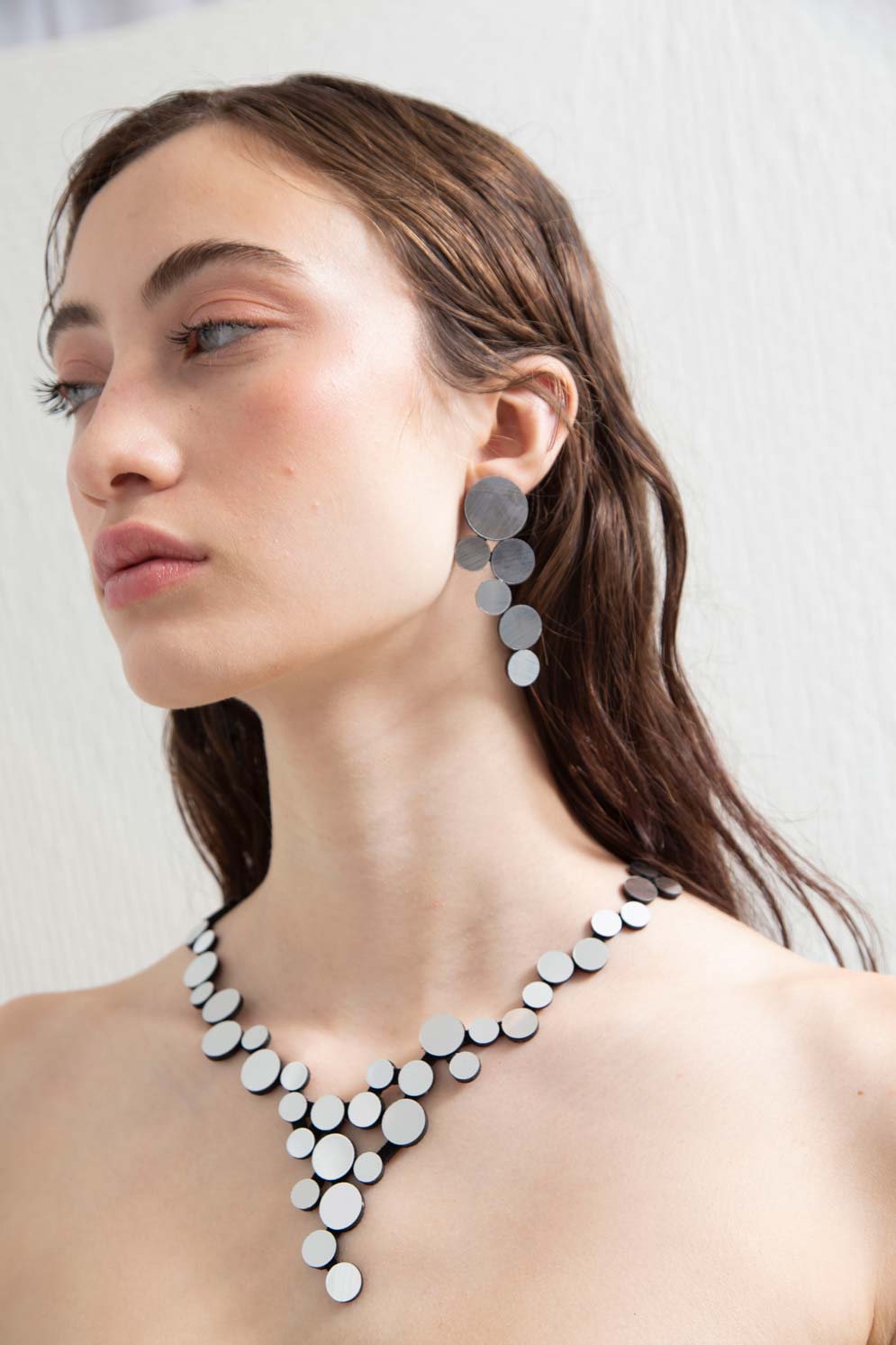 Abstraction V Necklace Small - Silver