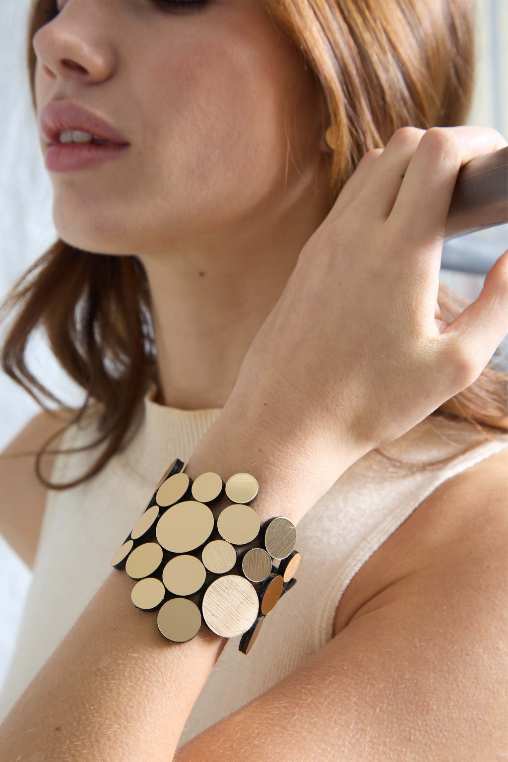 Abstraction Bracelet Asymmetric - Gold