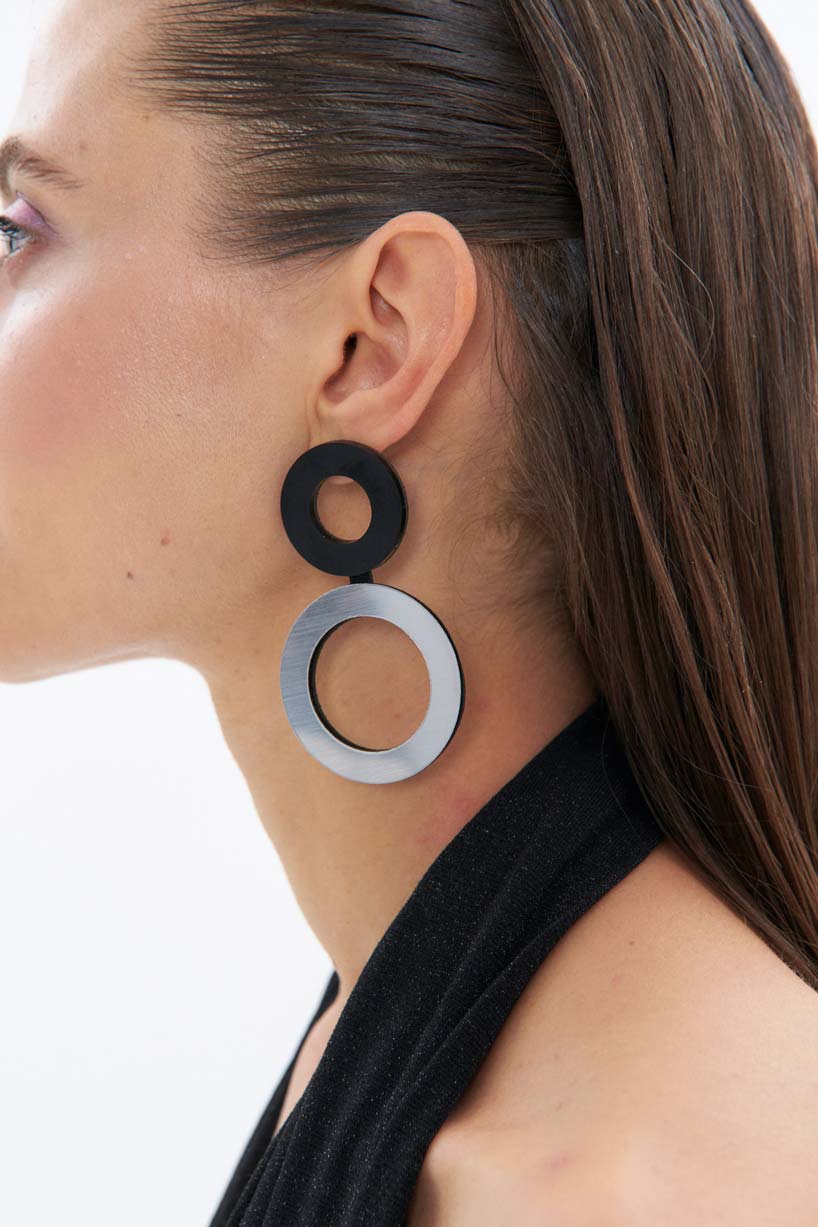 Frame Large Earrings - Silver/Black