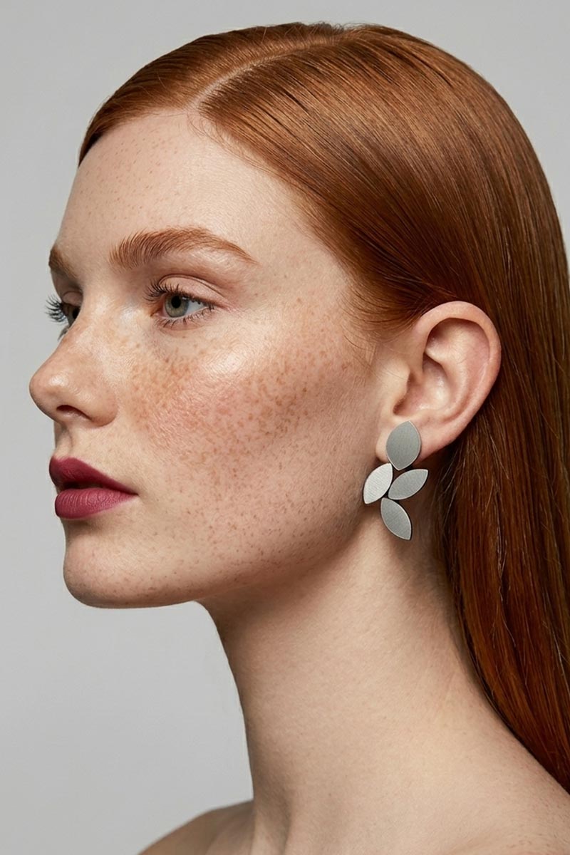 Kate Leaves Earrings Medium - Silver - Clip-On