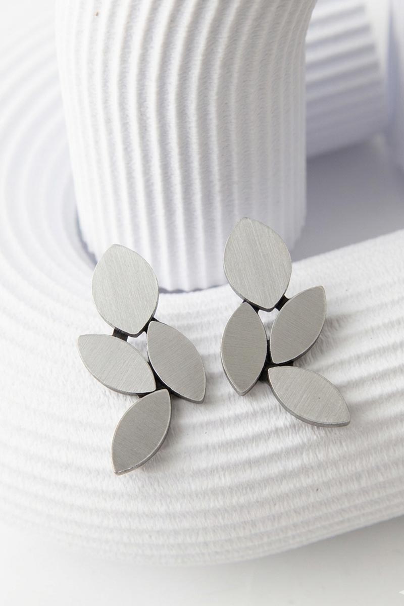 Kate Leaves Earrings Medium - Silver - Clip-On