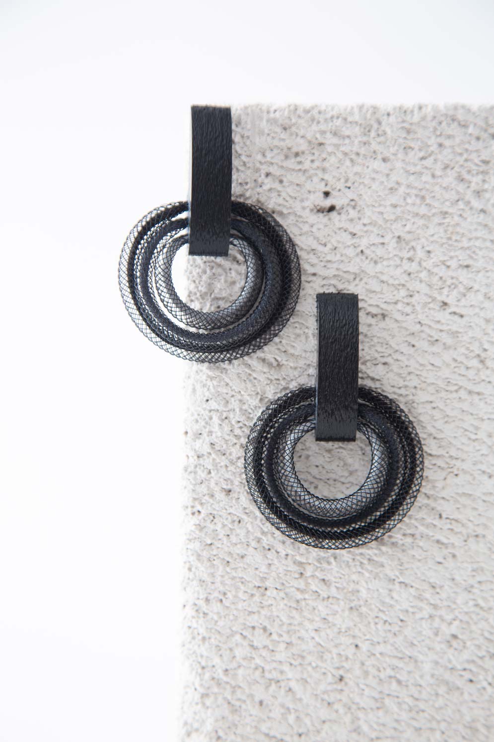 Life Circle Earrings -  Black/Gray