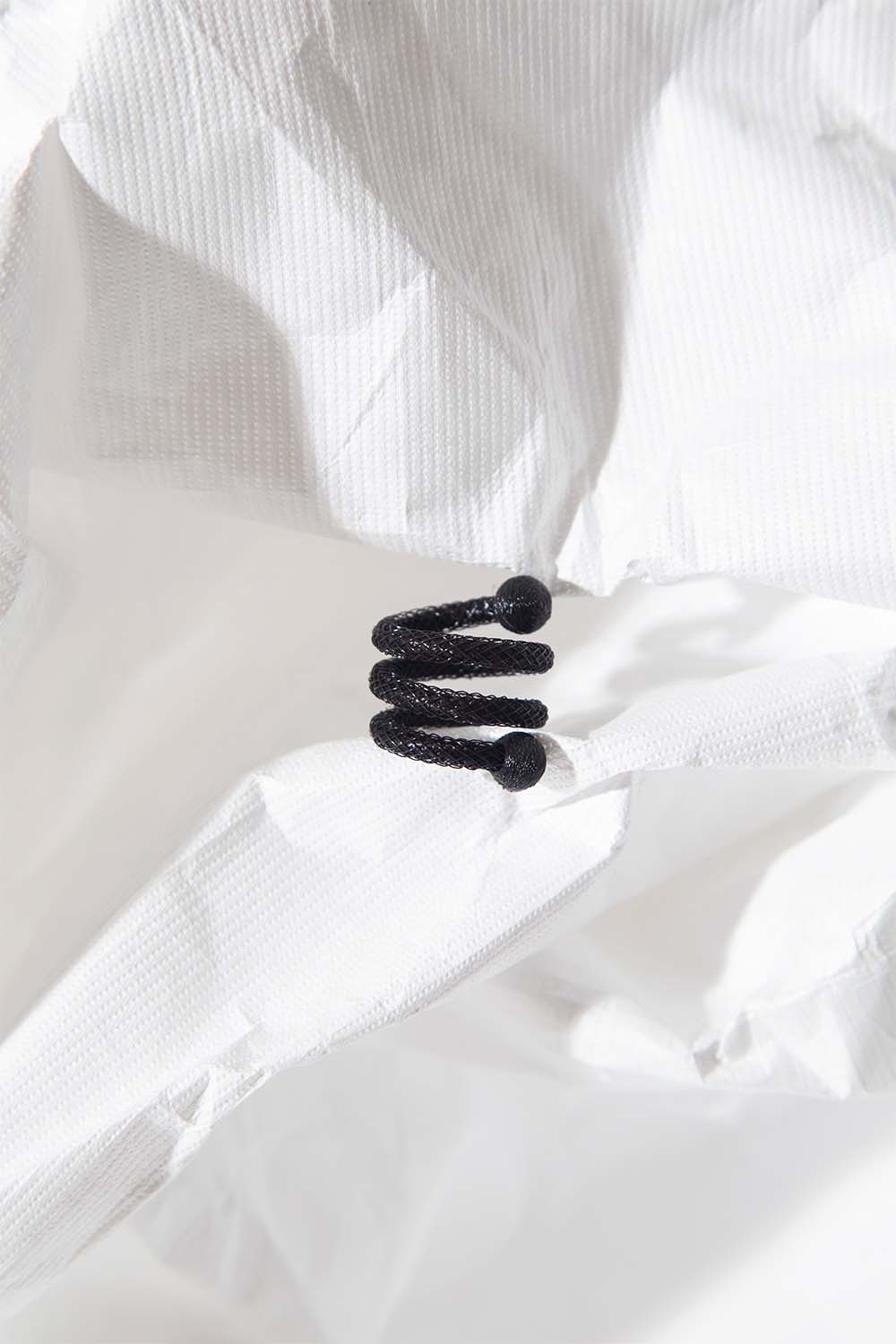 Life Ring Spiral - Black