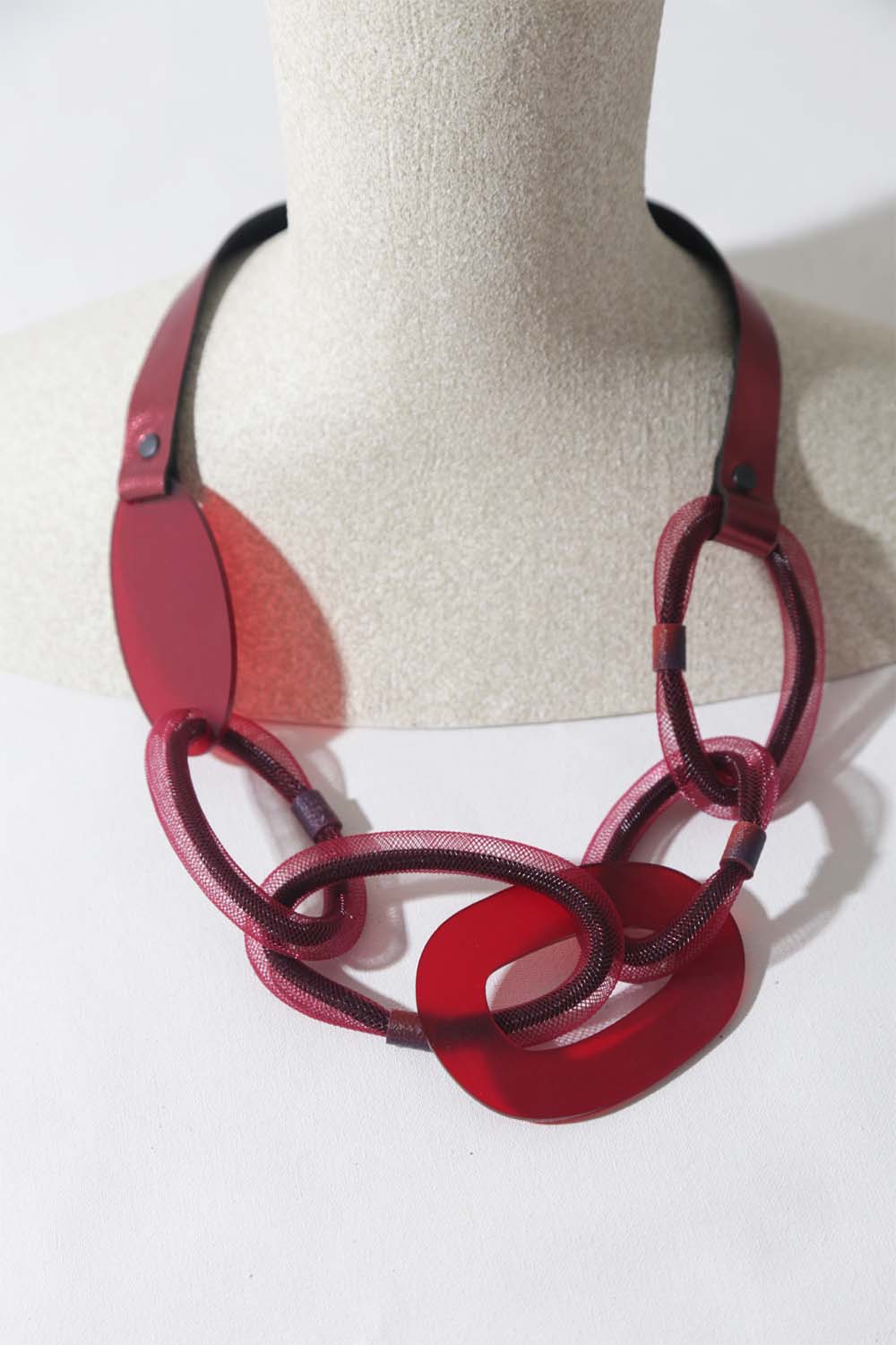 Miss Link Necklace Short - Burgundy