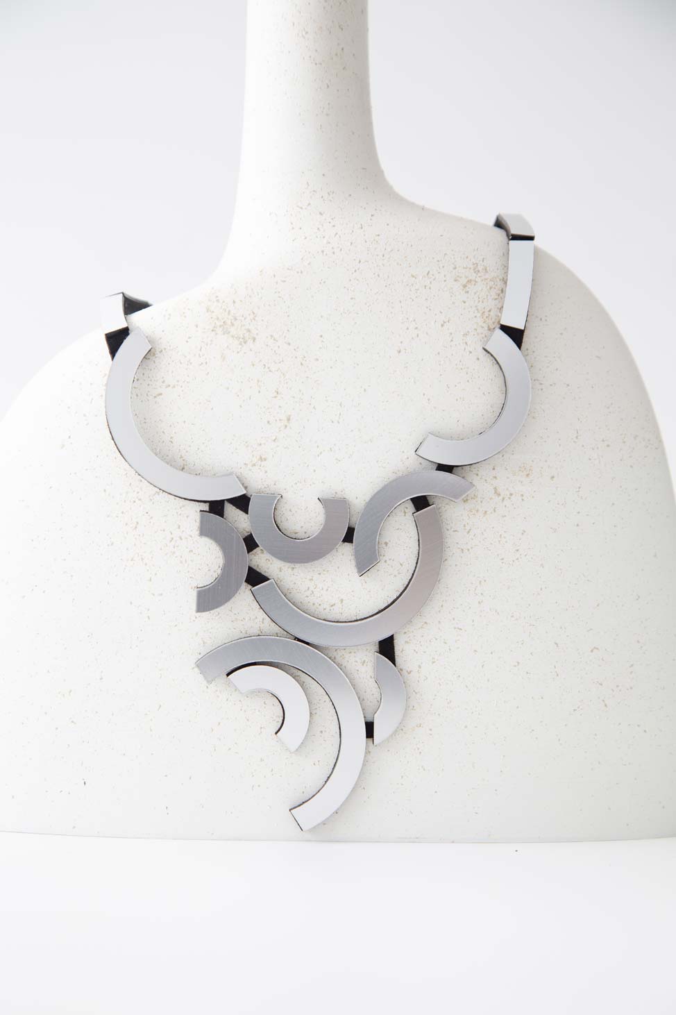 Mies Orbit Necklace Large - Silver
