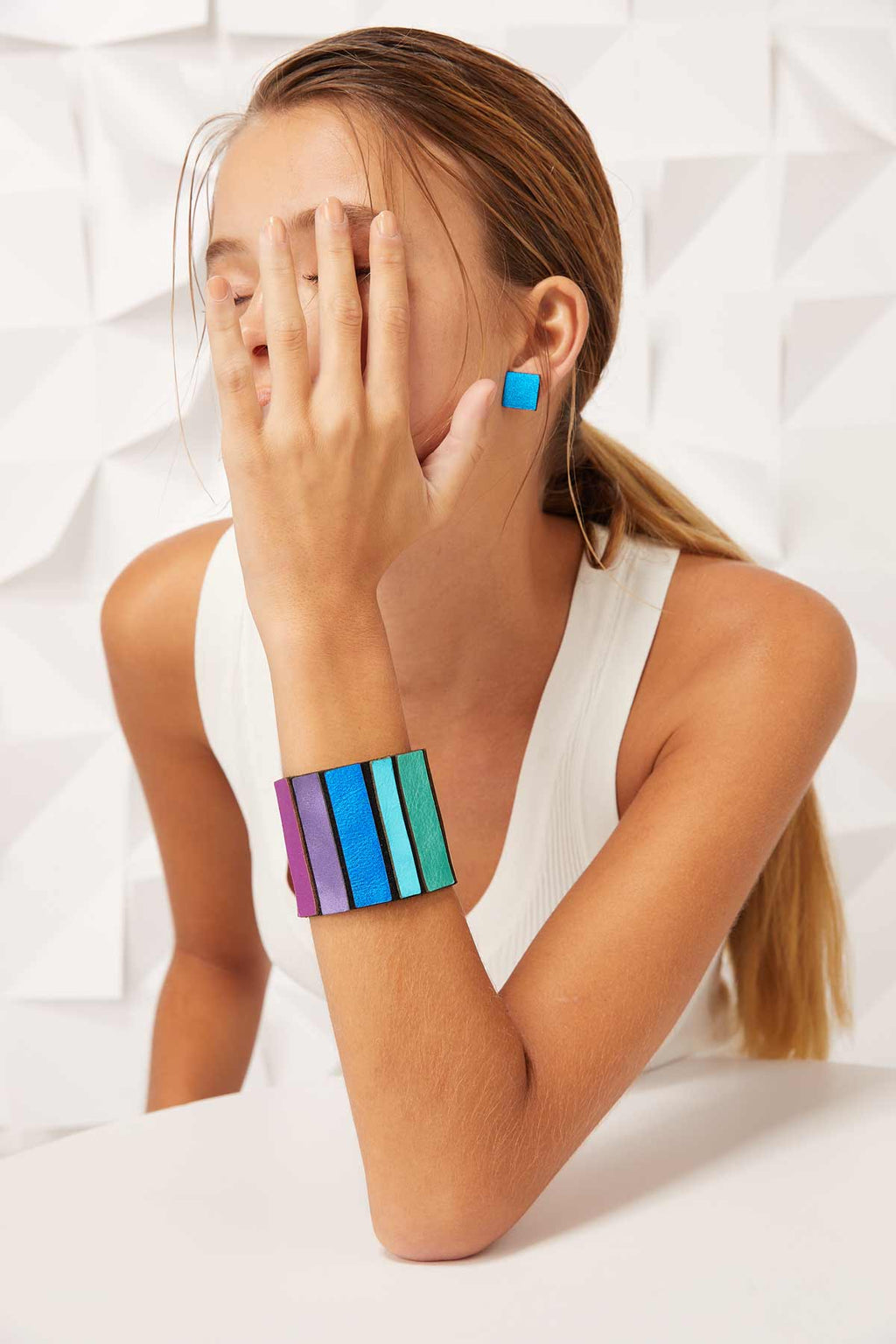 Rainbow Earrings Square - Gold