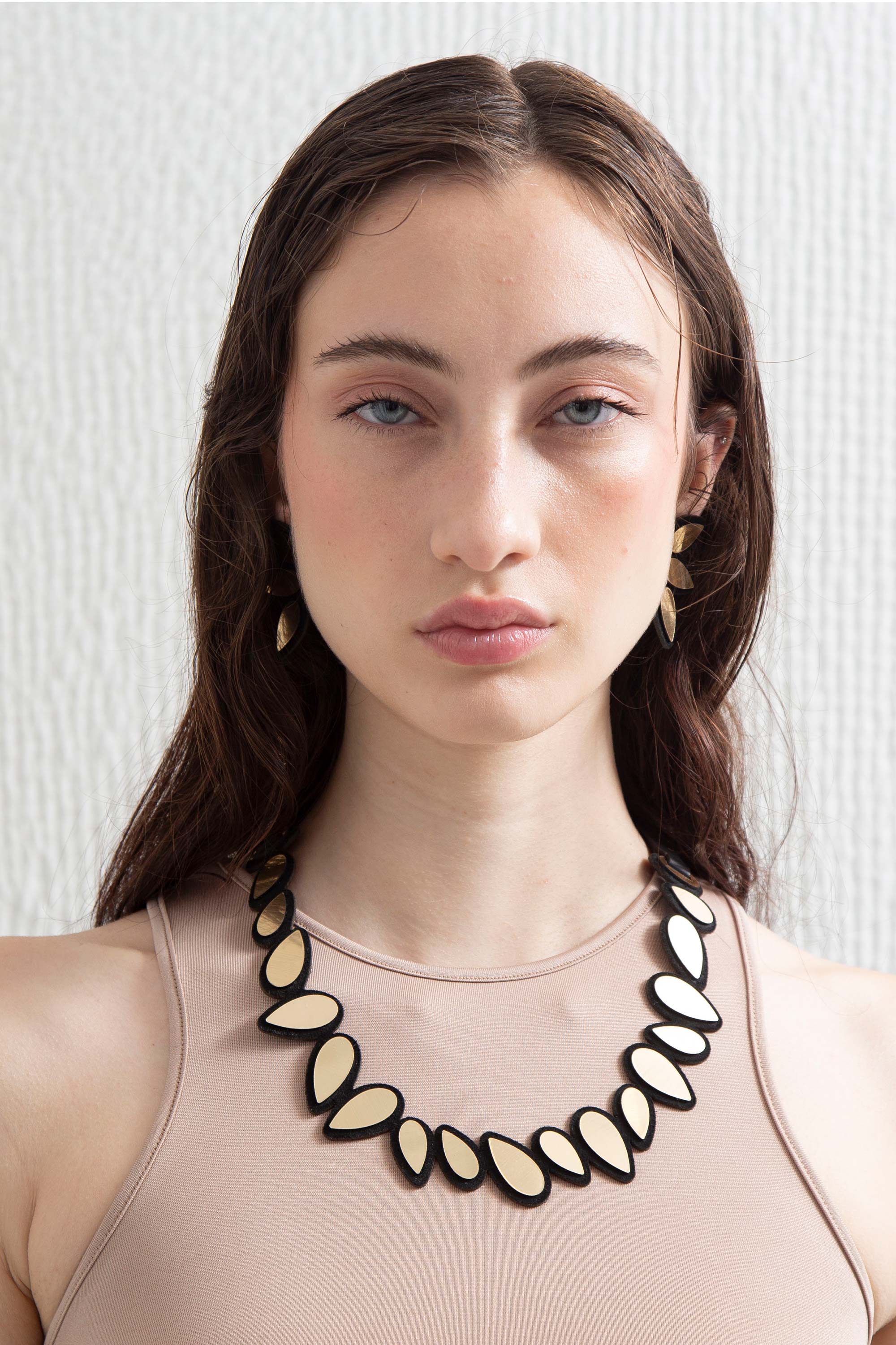 Raindrop Necklace Round - Gold