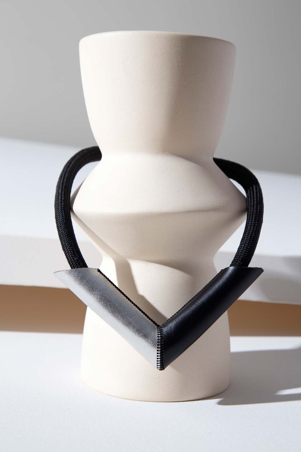 Tube V Necklace - Silver/Black