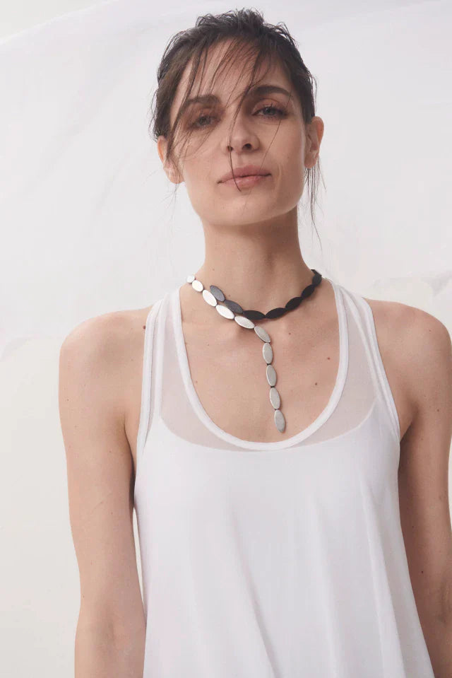 Emma Y Necklace - Silver/Black